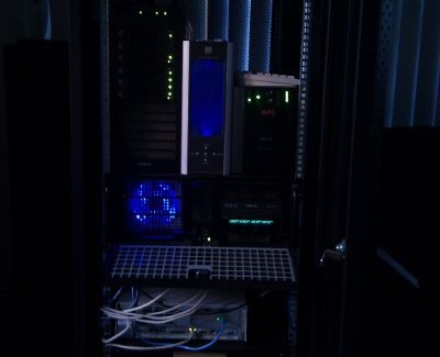 Caracteristici de baza ale unui UPS de calculatoare